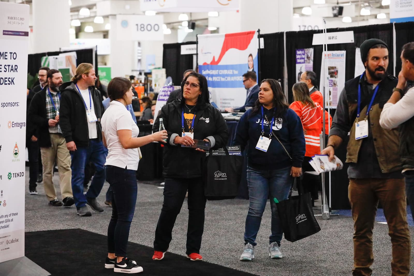 ニューヨークの国際展示会に出展 - 海外進出への第一歩